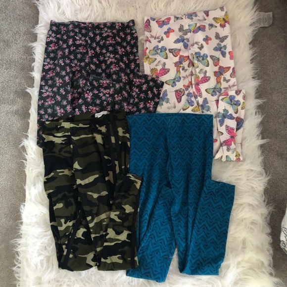 Girls set of pants ❤️